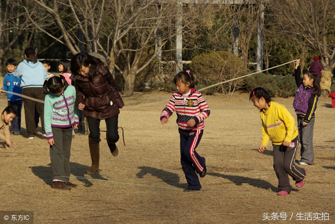 小學(xué)生游戲玩法_小學(xué)生游戲100例_小學(xué)生玩什么游戲